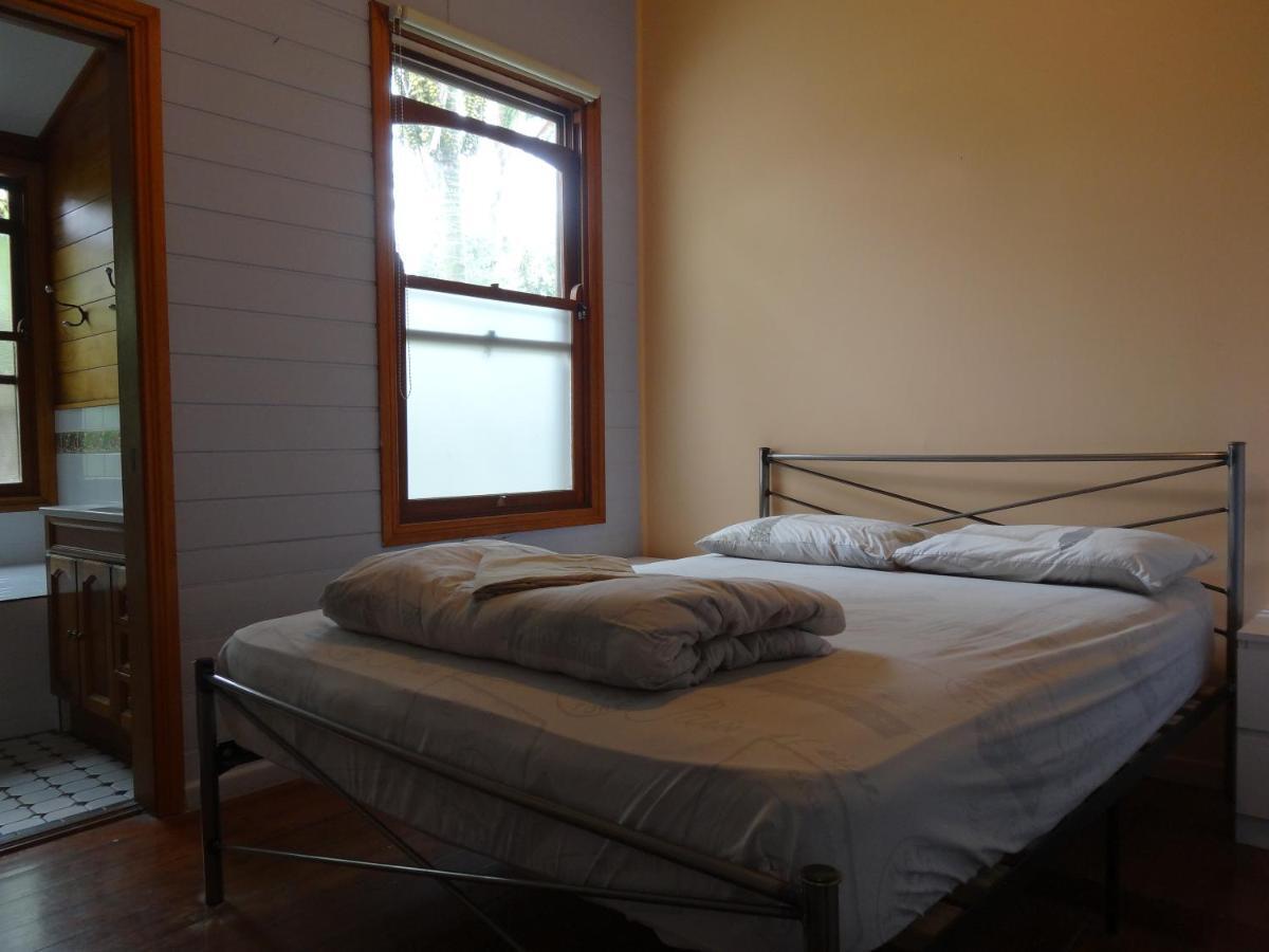 Port Macquarie Backpackers Pansiyon Dış mekan fotoğraf